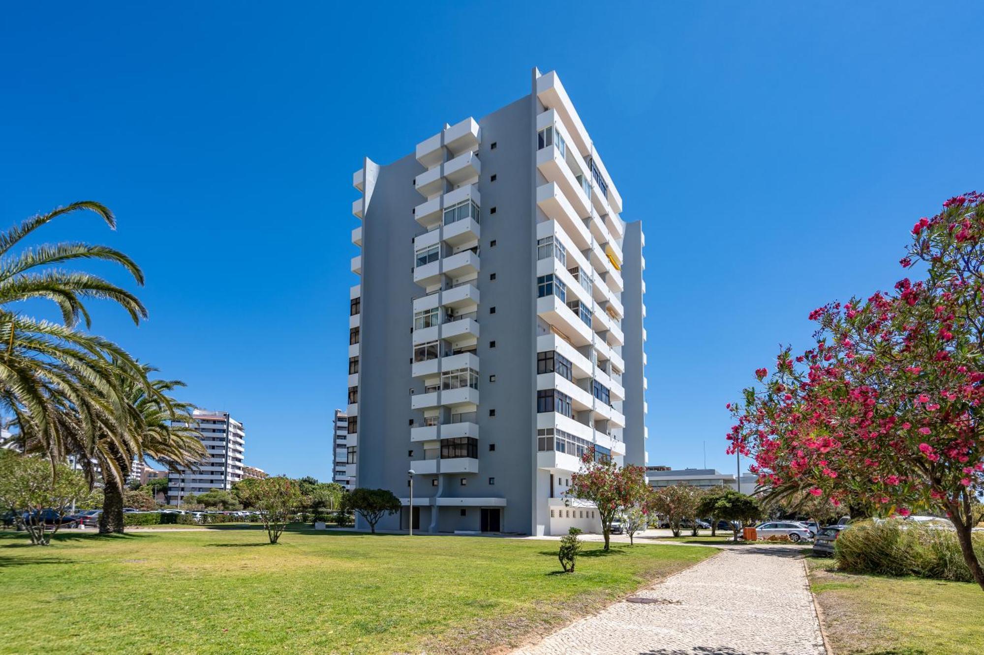 Torralta 204 Apartment Алвор Екстериор снимка