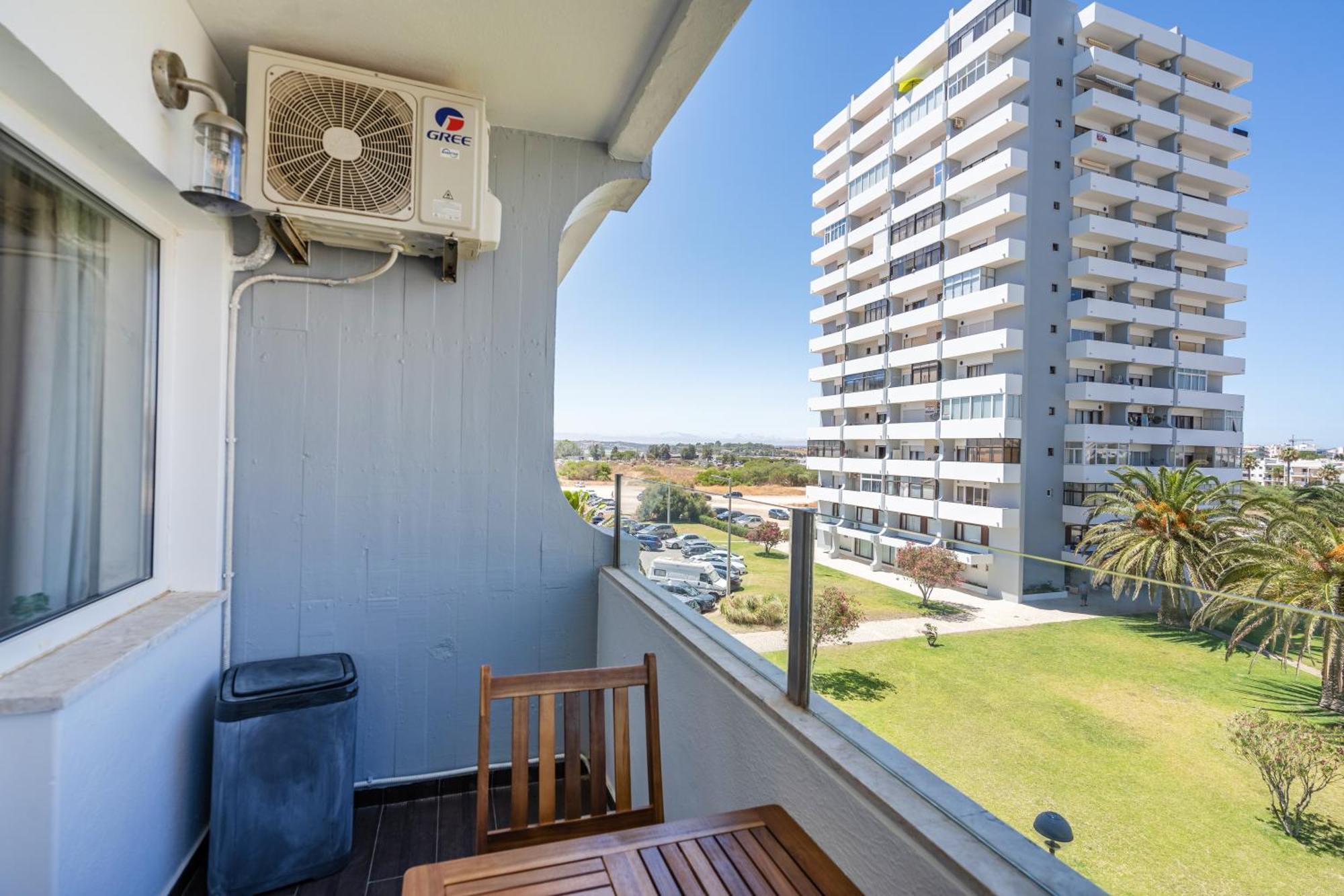 Torralta 204 Apartment Алвор Екстериор снимка